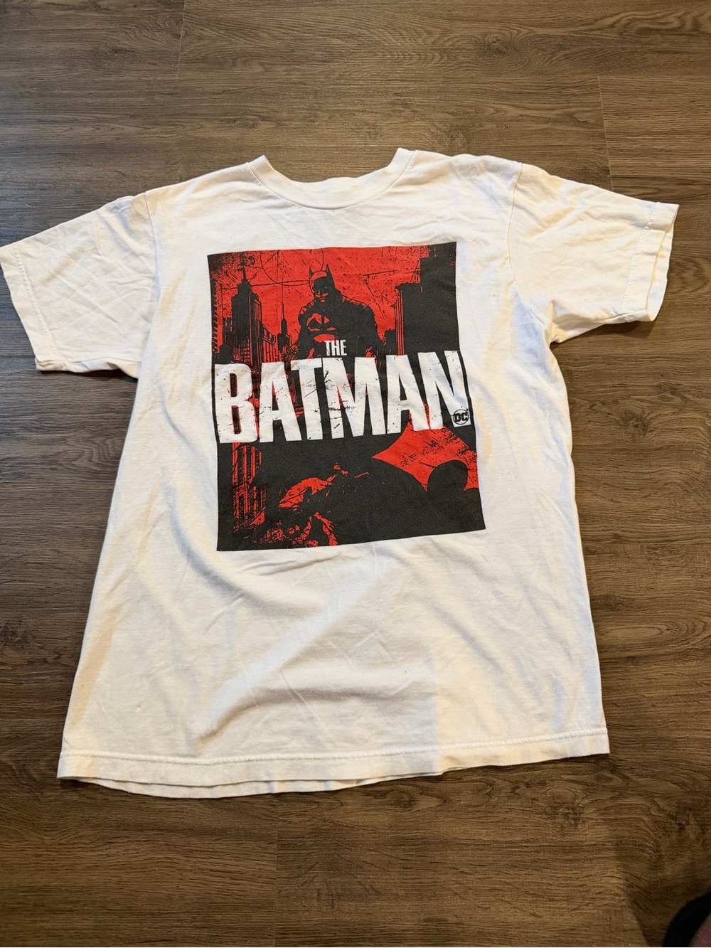 The Batman Movie Men’s Medium Dc Comics White T-Shirt 100% Cotton - Picture 1 of 6